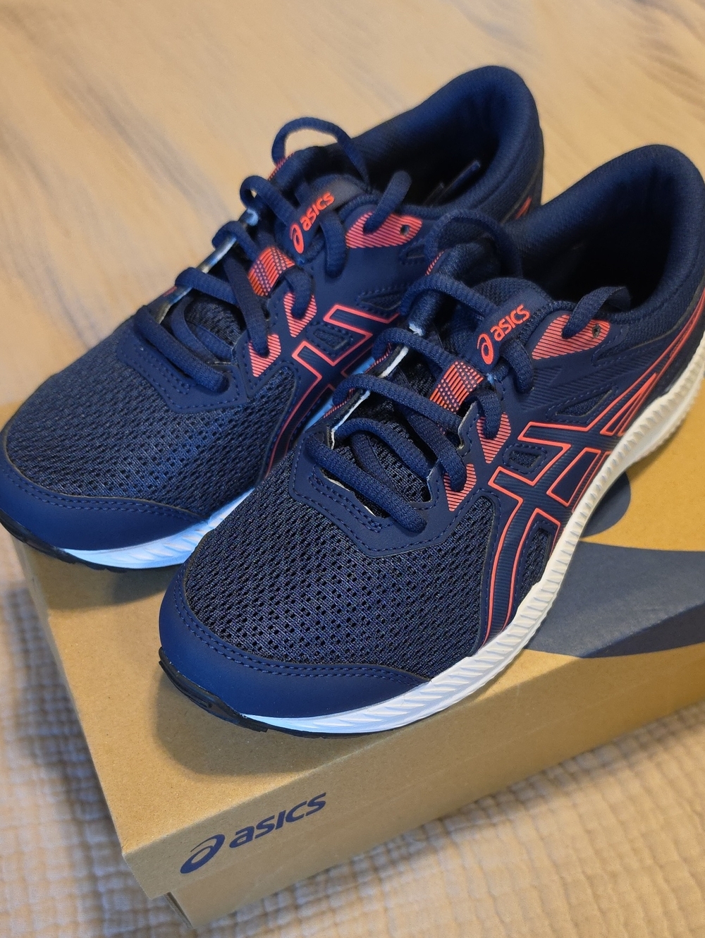 NIB Boys Asics Sneakers